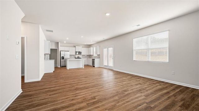 820 Pelham Way, Locust Grove, GA 30248