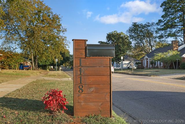 1118 W Evergreen Street, Durant, OK 74701