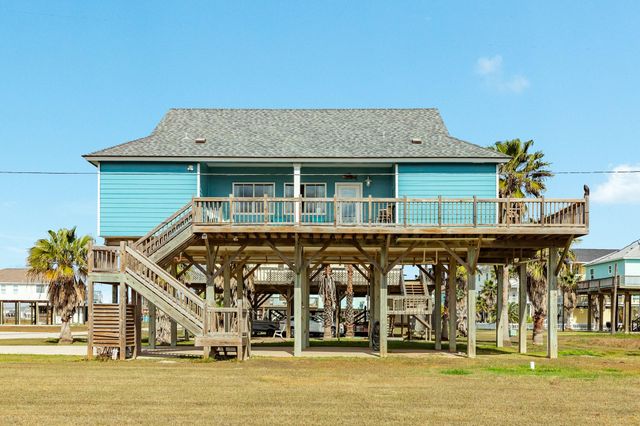 13006 Coronado Drive, Freeport, TX 77541