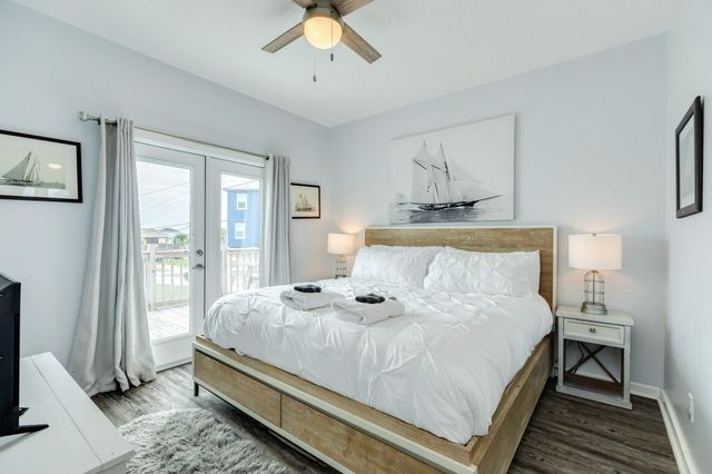 13006 Coronado Drive, Freeport, TX 77541