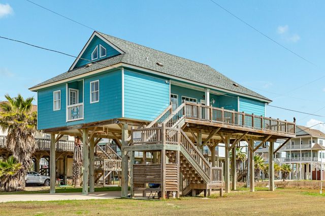 13006 Coronado Drive, Freeport, TX 77541