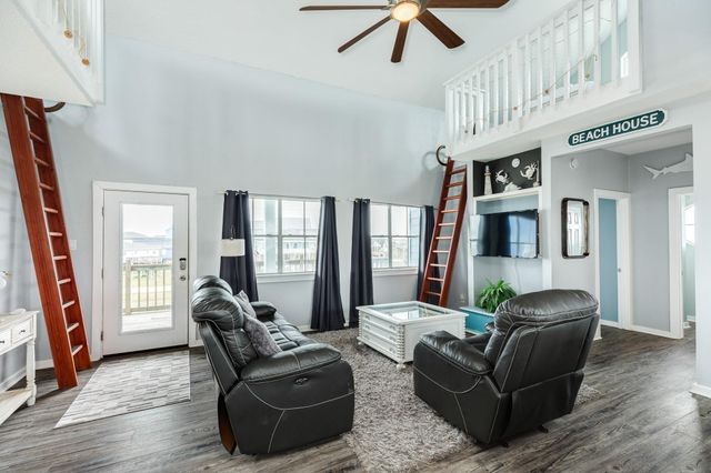 13006 Coronado Drive, Freeport, TX 77541