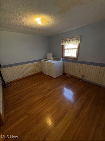 2547 Winding Road, Parkersburg, WV 26104