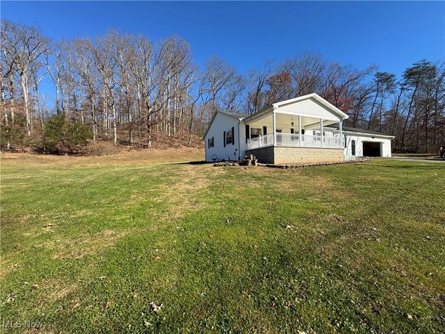 2547 Winding Road, Parkersburg, WV 26104