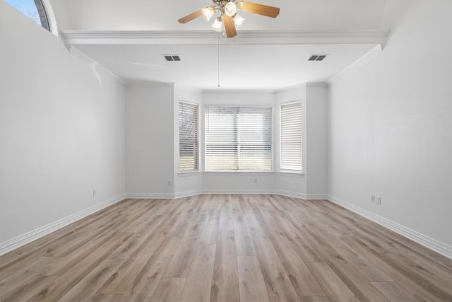 275 Fox Trot Lane, Double Oak, TX 75077