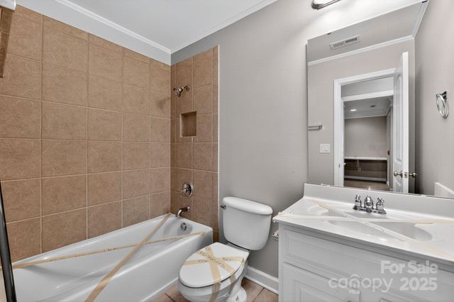 4037 Camrose Crossing Lane, Matthews, NC 28104