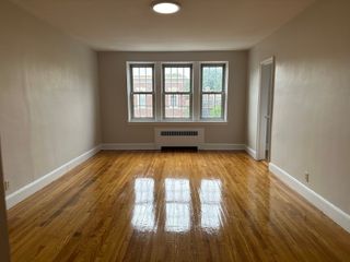 24 Concord Ave 414, Cambridge, MA 02138