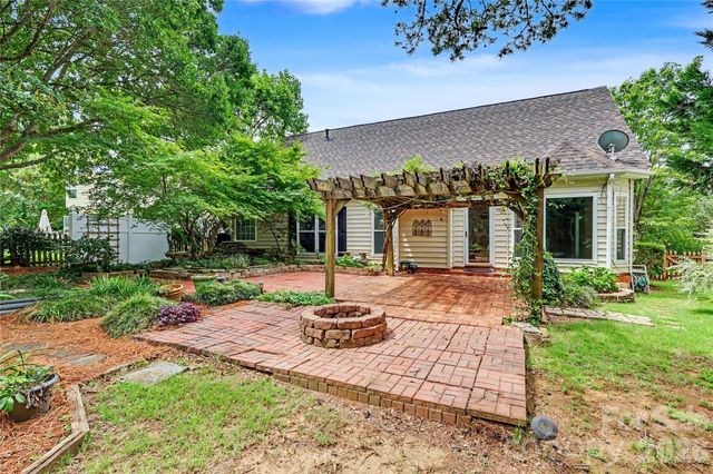 308 Braxton Drive, Indian Trail, NC 28079