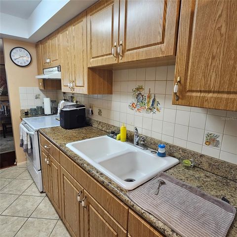 802 BRANDY WINE DRIVE, Largo, FL 33771