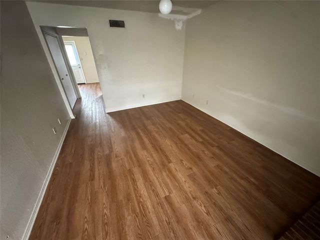 5837 Shadydell Drive, Fort Worth, TX 76135