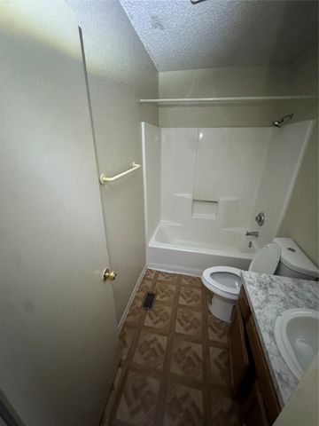 5837 Shadydell Drive, Fort Worth, TX 76135