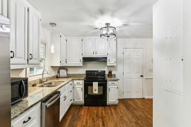 181 Hurt Road SE, Smyrna, GA 30082