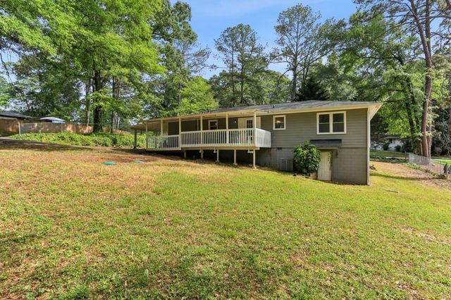181 Hurt Road SE, Smyrna, GA 30082