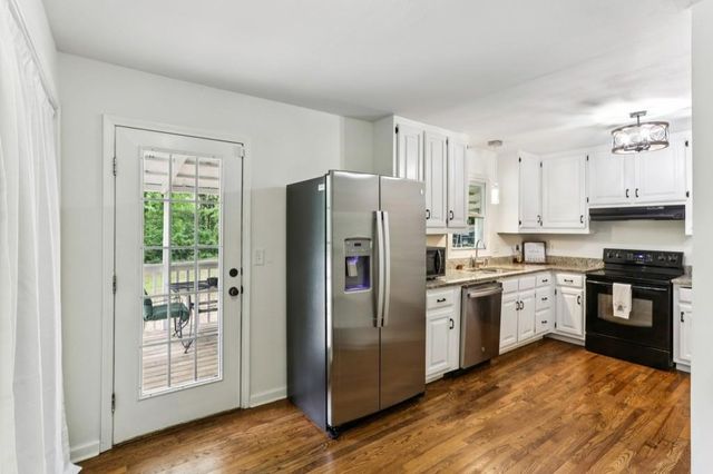 181 Hurt Road SE, Smyrna, GA 30082