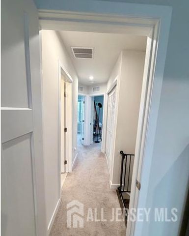 1207 English Lane 1207, Parlin, NJ 08859