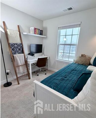 1207 English Lane 1207, Parlin, NJ 08859