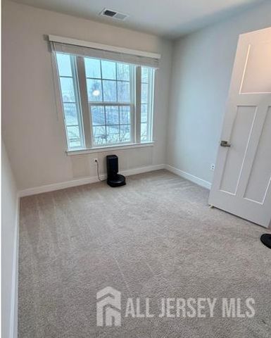 1207 English Lane 1207, Parlin, NJ 08859