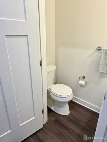 1207 English Lane 1207, Parlin, NJ 08859