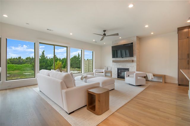 1638 Governors Boulevard, Heath, TX 75126
