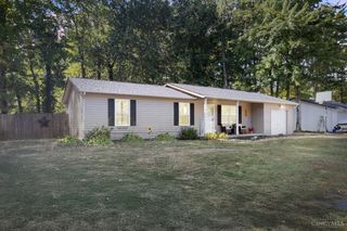 331 Spring Grove Dr, Georgetown, OH 45121