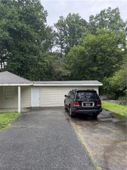 2580 Burnt Hickory Road NW, Marietta, GA 30064