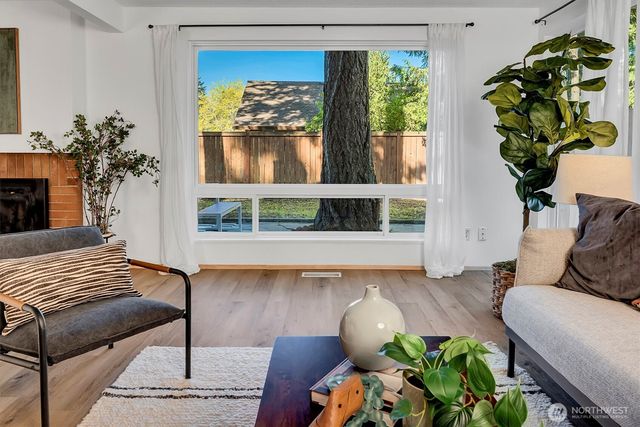 2813 Forest Ridge Drive SE, Auburn, WA 98092