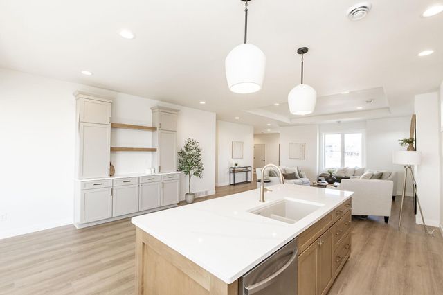 291 Liberty Lane, Horace, ND 58047