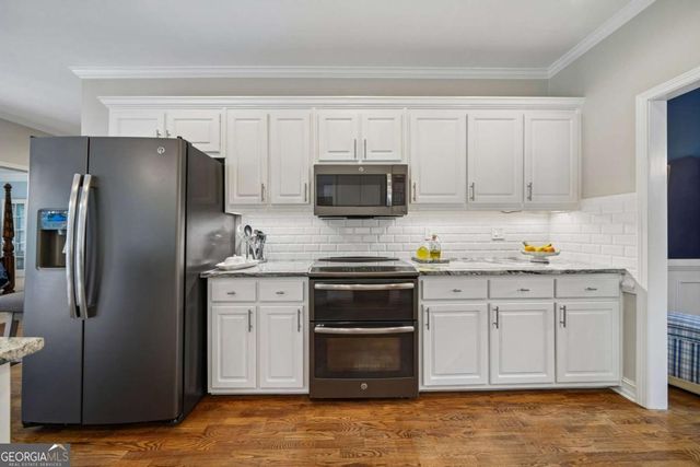 60 Carriage Park Court, Oxford, GA 30054