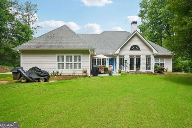 60 Carriage Park Court, Oxford, GA 30054