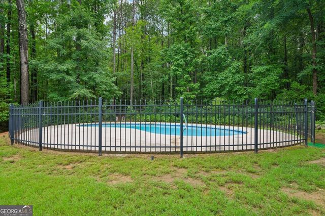 60 Carriage Park Court, Oxford, GA 30054
