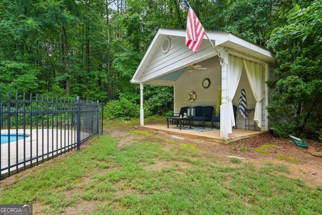 60 Carriage Park Court, Oxford, GA 30054