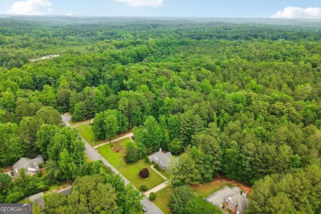 60 Carriage Park Court, Oxford, GA 30054
