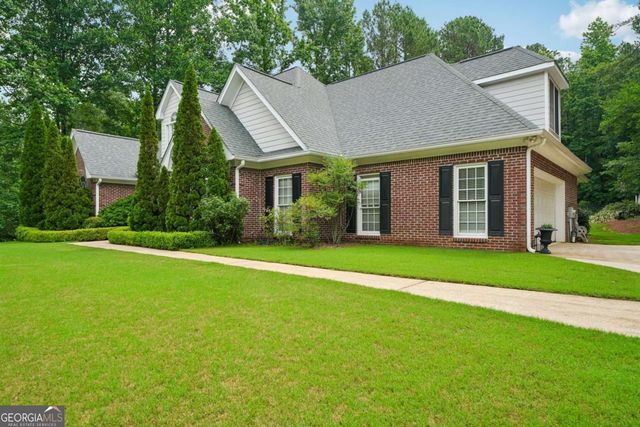 60 Carriage Park Court, Oxford, GA 30054