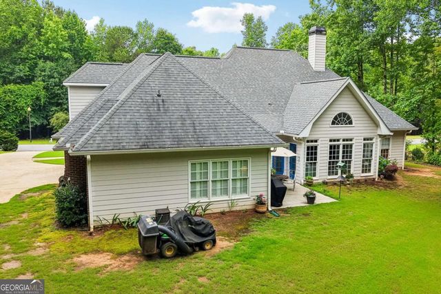 60 Carriage Park Court, Oxford, GA 30054