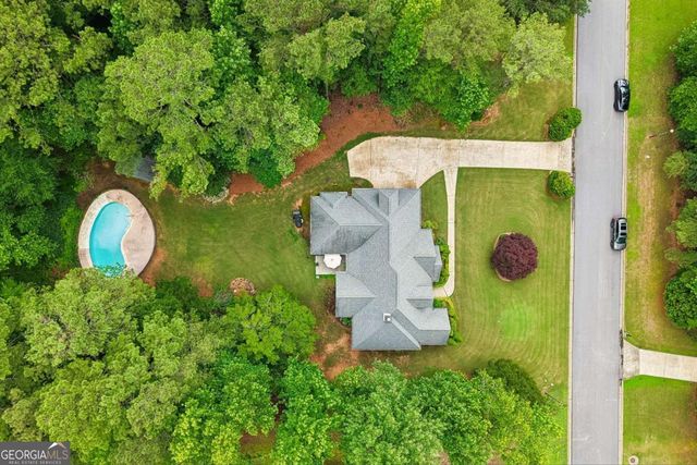 60 Carriage Park Court, Oxford, GA 30054