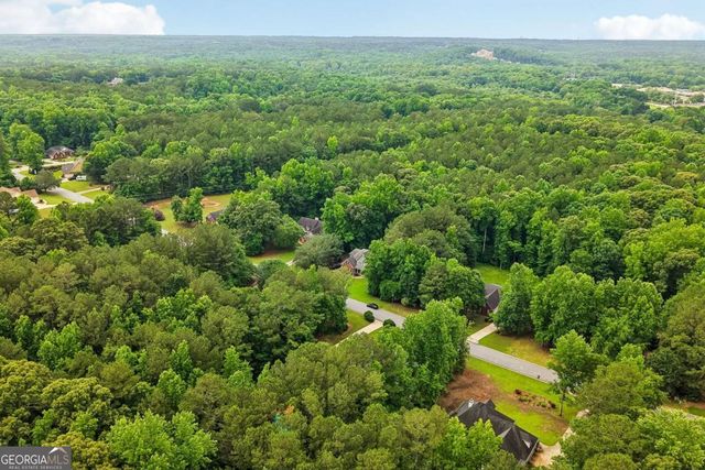 60 Carriage Park Court, Oxford, GA 30054