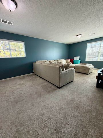 9926 CHARIDEN DR, Cordova, TN 38016