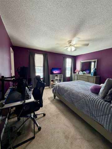 9926 CHARIDEN DR, Cordova, TN 38016