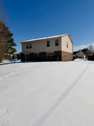 9926 CHARIDEN DR, Cordova, TN 38016