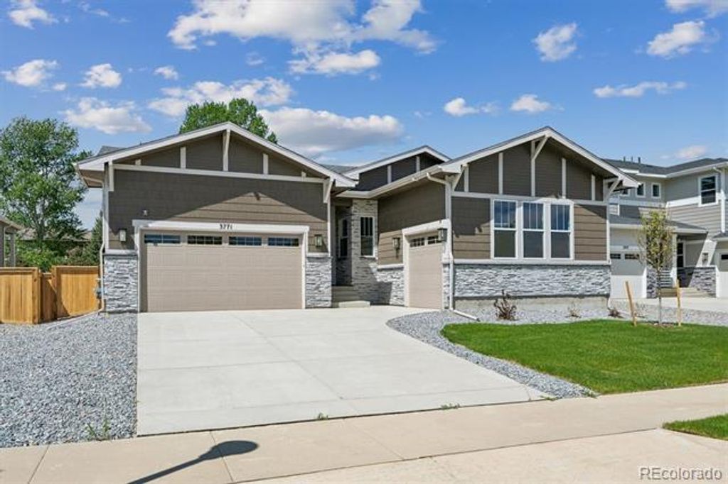 3771 Emerald Shore Circle, Loveland, CO 80538