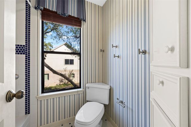 18227 Longmoor Drive, Houston, TX 77084