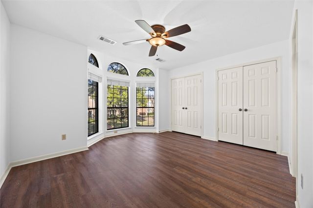 18227 Longmoor Drive, Houston, TX 77084