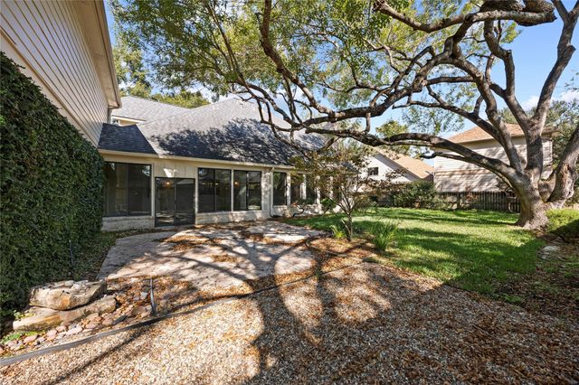 18227 Longmoor Drive, Houston, TX 77084