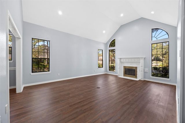 18227 Longmoor Drive, Houston, TX 77084