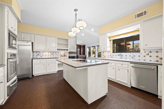 18227 Longmoor Drive, Houston, TX 77084