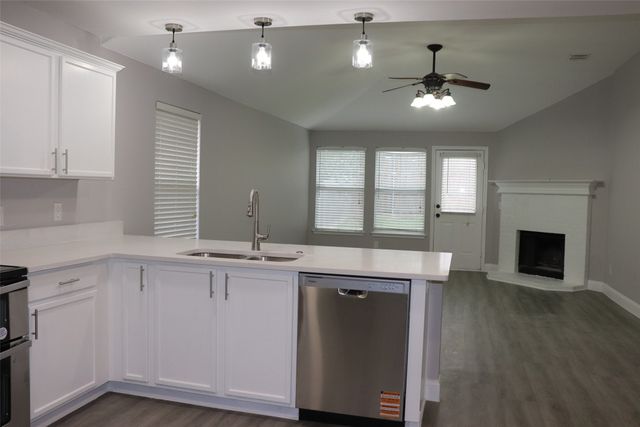 1425 Knottingham Drive, Little Elm, TX 75068