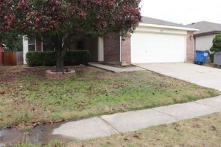 1425 Knottingham Drive, Little Elm, TX 75068