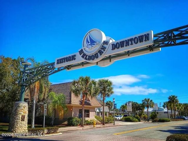 7486 Livingstone Lane, Melbourne, FL 32904