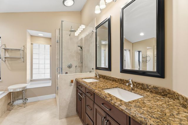 2802 SW Mariposa Circle, Palm City, FL 34990