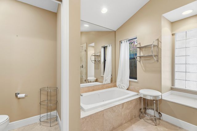 2802 SW Mariposa Circle, Palm City, FL 34990